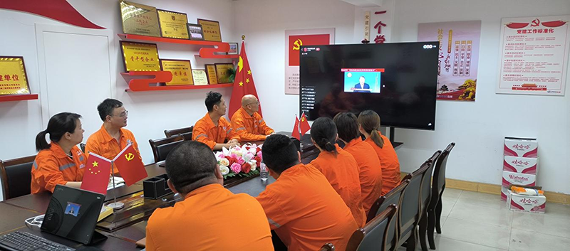 弘旭公司組織觀看“民法典進(jìn)企業(yè)”公益大講堂(圖2)